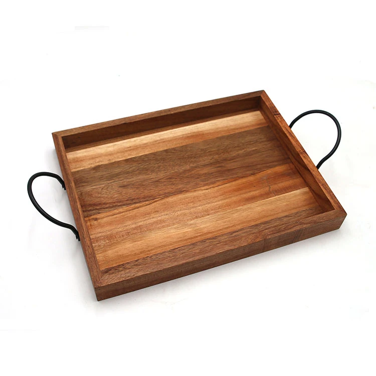 Houten dienblad met handgrepen